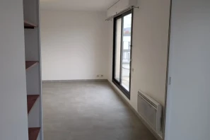 Bureau privé - 93110 - 5 postes - 1400€