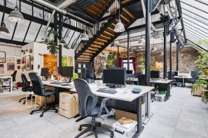Espace indépendant - 75012 - 30 postes - 11500€
