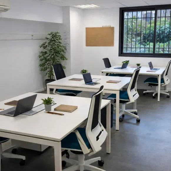Bureau privé 20 m² 2 postes Coworking Rue des Arts et Métiers Grenoble 38000 - photo 7