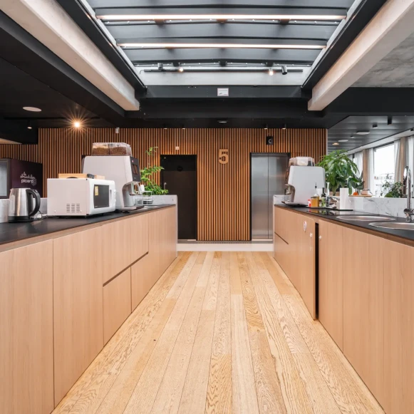 Espace indépendant 635 m² 106 postes Location bureau Rue Saint Sabin Paris 75011 - photo 1