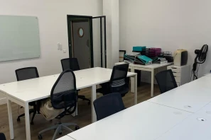 Bureau privé - 75004 - 10 postes - 5000€