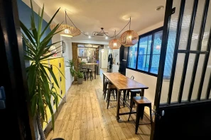 Open Space - 75018 - 10 postes - 200€