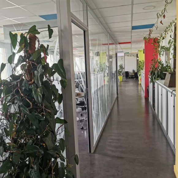 Espace indépendant 81 m² 14 postes Location bureau Avenue Michelet Saint-Ouen-sur-Seine 93400 - photo 3