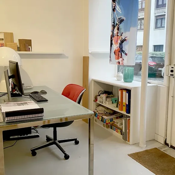 Open Space  2 postes Coworking Rue Saint-Bernard Paris 75011 - photo 3