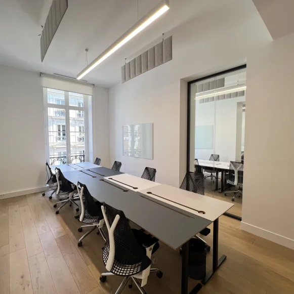 Espace indépendant 312 m² 78 postes Location bureau Avenue de la République Paris 75011 - photo 6