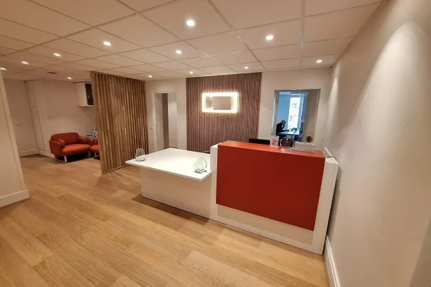 Bureau privé - 75008 - 3 postes - 1560€