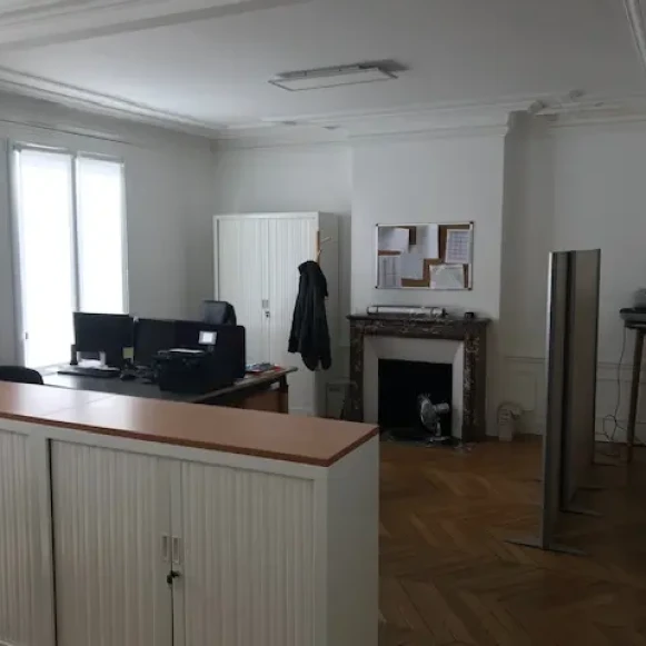 Open Space  8 postes Location bureau Avenue Victor Hugo Paris 75016 - photo 2