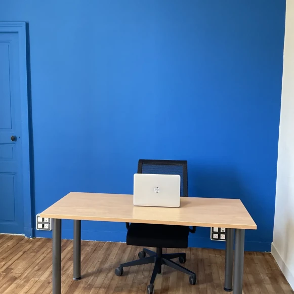 Open Space  11 postes Location bureau Rue de la Gare Hennebont 56700 - photo 7
