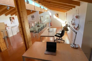 Open Space - 82000 - 6 postes - 250€