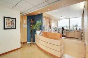 Bureau privé - 54000 - 8 postes - 1992€