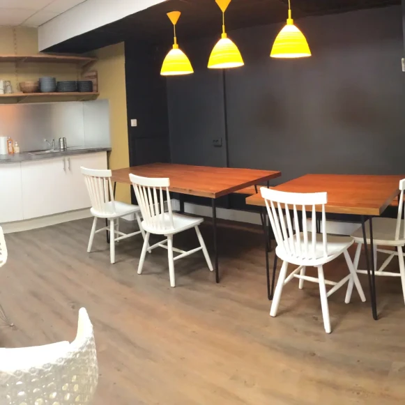 Bureau privé 21 m² 5 postes Coworking Rue Cardinet Paris 75017 - photo 9