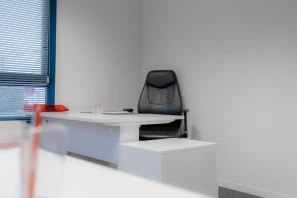 Bureau privé - 72000 - 4 postes - 1535€
