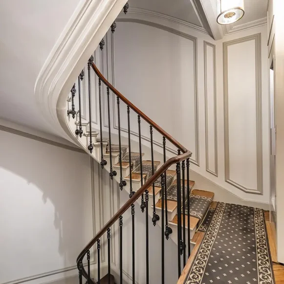 Bureau privé 30 m² 2 postes Location bureau Rue du Four Paris 75006 - photo 3