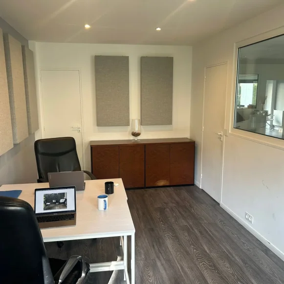 Bureau privé 15 m² 3 postes Location bureau Rue du Président Wilson Levallois-Perret 92300 - photo 1