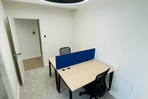 Bureau privé - 33000 - 2 postes - 850€