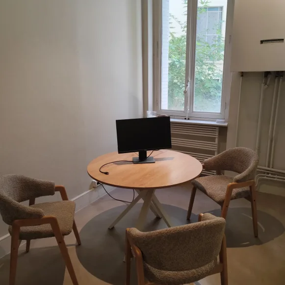 Bureau privé 17 m² 4 postes Location bureau Boulevard Anatole France Lyon 69006 - photo 6