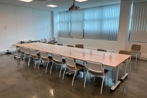 Bureau privé - 78180 - 3 postes - 690€