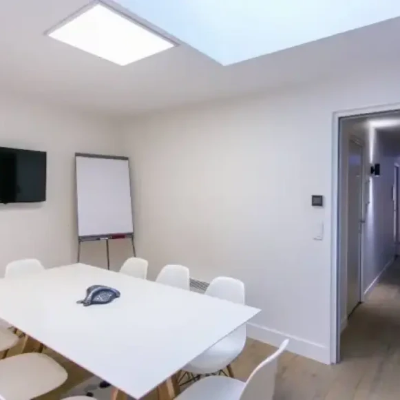 Bureau privé 12 m² 2 postes Location bureau Rue de Penthièvre Paris 75008 - photo 5