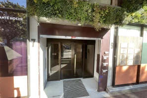 Bureau privé - 93500 - 5 postes - 1250€