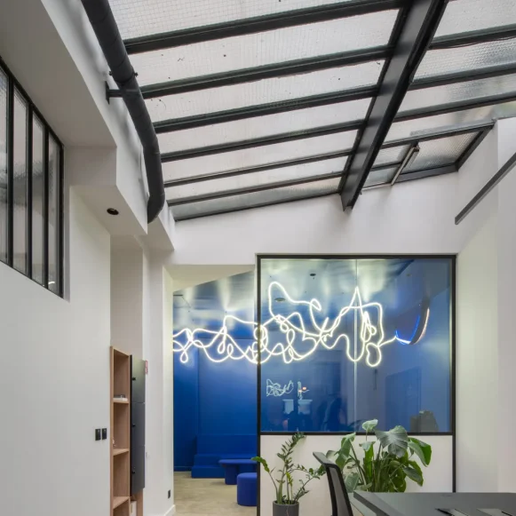 Espace indépendant 214 m² 35 postes Location bureau Rue Elzevir Paris 75003 - photo 8