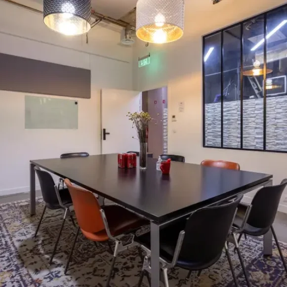 Bureau privé 16 m² 4 postes Coworking Rue Martel Paris 75010 - photo 7