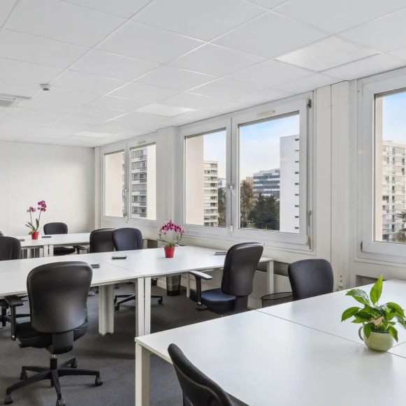 Bureau privé 30 m² 8 postes Coworking Boulevard Vincent Gâche Nantes 44200 - photo 1