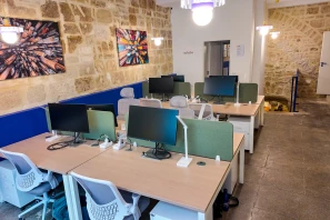 Open Space - 34000 - 30 postes - 179€