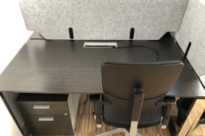 Open Space - 75011 - 3 postes - 490€