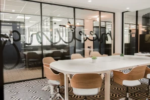 Morning Neuilly Hôtel de ville