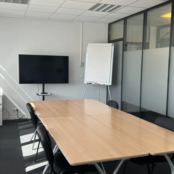 Bureau privé 40 m² 8 postes Coworking Rue André Bollier Lyon 69007 - photo 2