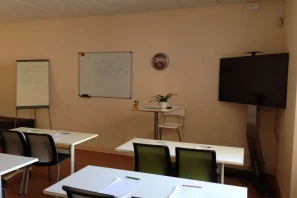 Bureau privé - 17400 - 18 postes - 900€