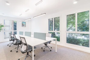 Bureau privé - 06000 - 18 postes - 4500€