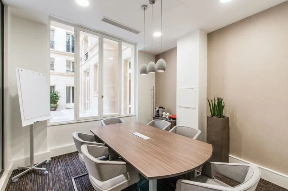 Signature - Faubourg Saint-Honoré