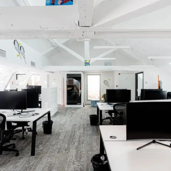 Espace indépendant 282 m² 36 postes Location bureau Rue de la Victoire Paris 75009 - photo 12