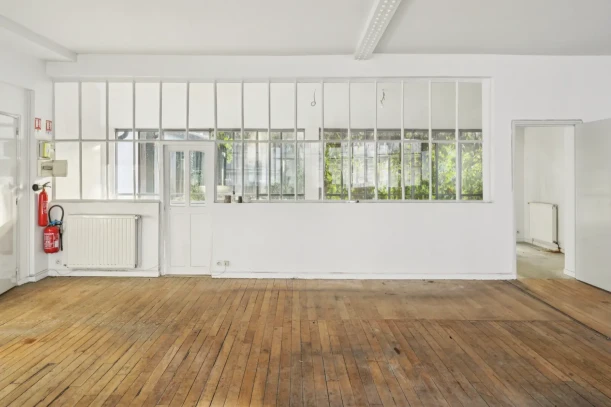 Espace indépendant - 75010 - 24 postes - 14900€