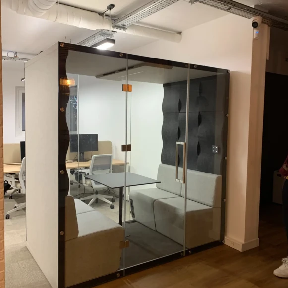 Bureau privé 10 m² 3 postes Location bureau Rue Poncelet Paris 75017 - photo 6