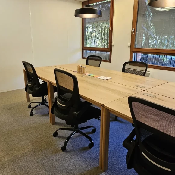 Bureau privé 20 m² 6 postes Location bureau Avenue Daumesnil Paris 75012 - photo 5