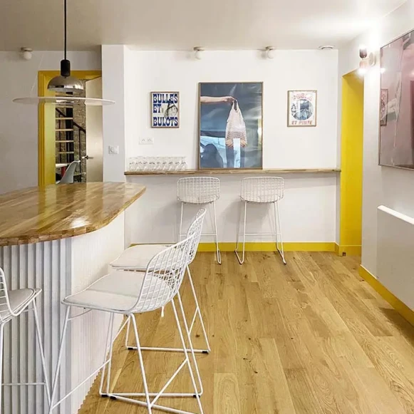 Bureau privé 90 m² 10 postes Location bureau Rue Saint-Louis en l'Île Paris 75004 - photo 9