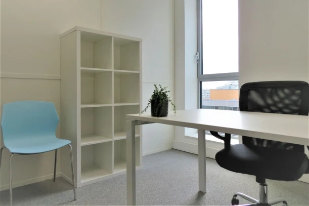 Bureau privé - 44200 - 3 postes - 1185€