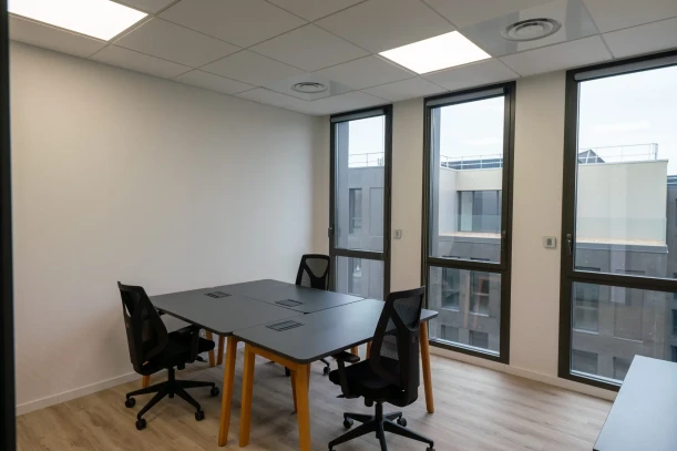 Bureau privé - 59650 - 4 postes - 1763€