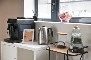 Open Space - 28630 - 12 postes - 182.5€