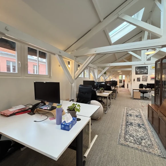 Espace indépendant 616 m² 70 postes Location bureau Rue de Reuilly Paris 75012 - photo 10