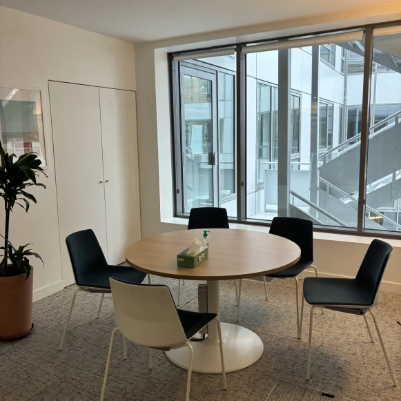 Espace indépendant 352 m² 24 postes Location bureau Boulevard Victor Paris 75015 - photo 7