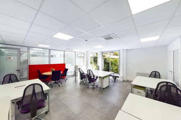 Bureau privé - 92100 - 10 postes - 3420€