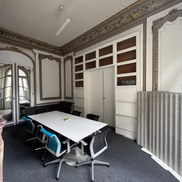 Bureau privé 141 m² 30 postes Coworking Rue du Général Clergerie Paris 75016 - photo 12