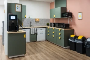 Bureau privé - 69007 - 4 postes - 530€