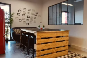 Bureau privé - 35230 - 2 postes - 810€