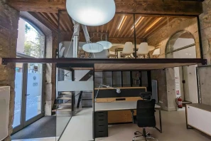 Open Space - 69001 - 5 postes - 385€