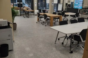 Open Space - 91120 - 20 postes - 240€