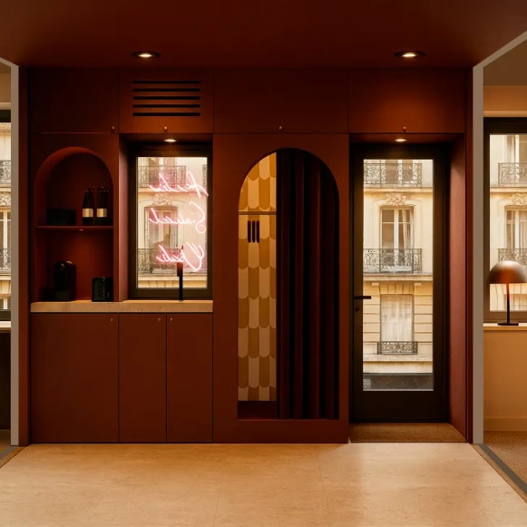 Espace indépendant 36 m² 13 postes Location bureau Rue Ernest Psichari Paris 75007 - photo 2